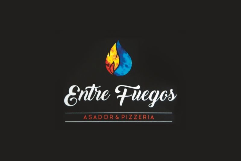 Entre fuegos